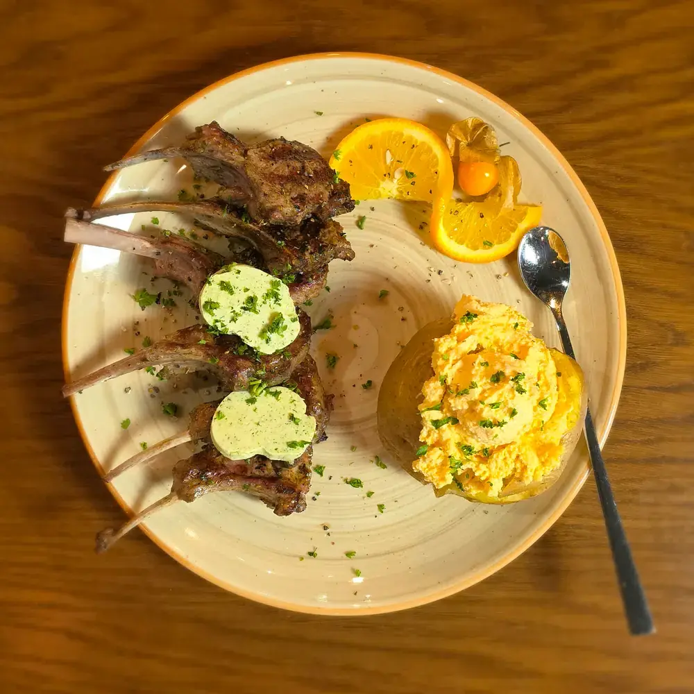 Lammspezialitäten vom Grill